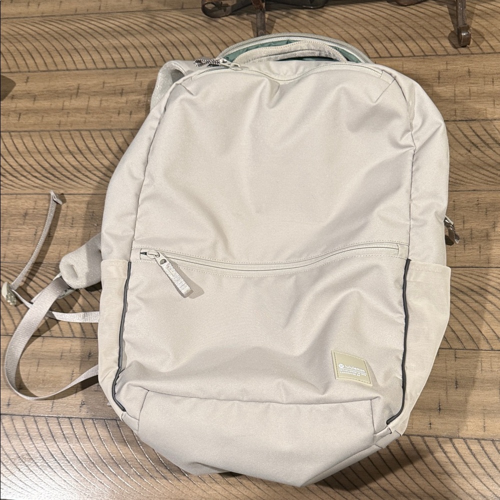 Lululemon Double-Zip Backpack 22L